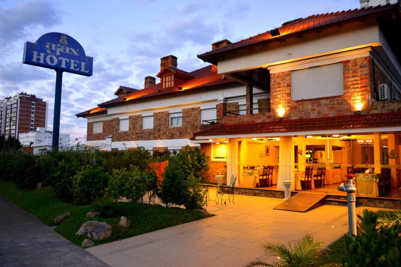 Ajax Hotel